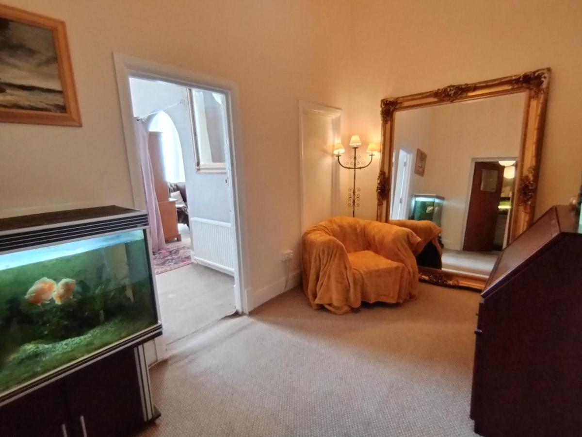 Studio With Parking Next To Port And Cliffs Apartment Dover Exterior photo